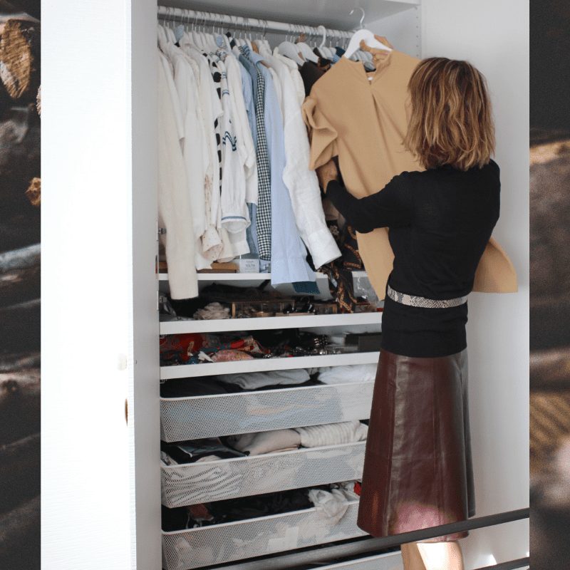 The Effortless Chic Capsule Pantry - The Effortless Chic